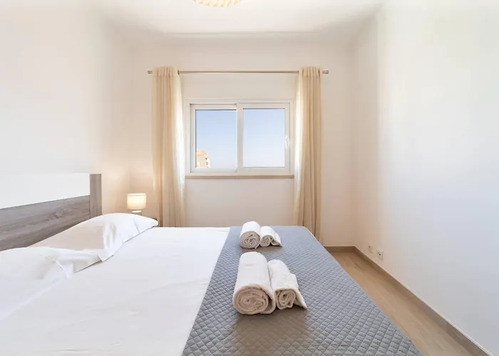 Golden View By Hellovacations *